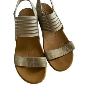 Taupe Strappy SKETCHERS LUXE FOAM cork wedge sandals size 8